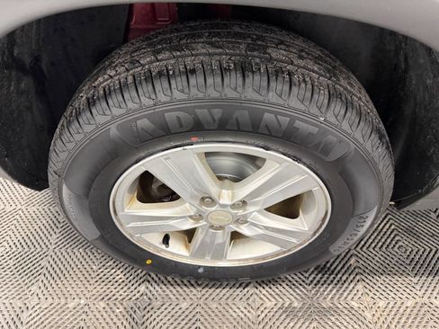 Used 2016 Chevrolet Trax LT w/ LT Sun and Sound Package image 35