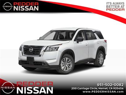 New 2025 Nissan Pathfinder S