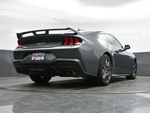 Used 2024 Ford Mustang GT Premium w/ GT Performance Package RWD image 41