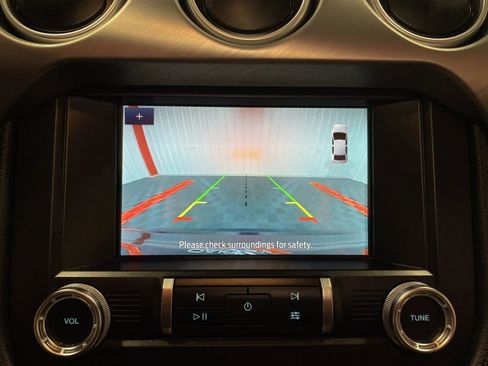 Used 2019 Ford Mustang Premium image 32