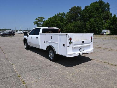 Used 2024 GMC Sierra 2500 Pro w/ Convenience Package AWD/4WD image 8