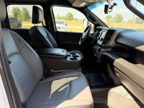 Used 2022 RAM 3500 Tradesman AWD/4WD image 8
