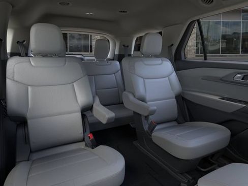 New 2026 Ford Explorer Active w/ Active Comfort Package RWD image 11