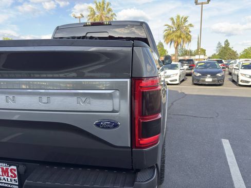 Used 2015 Ford F150 Platinum w/ Equipment Group 701A Luxury AWD/4WD image 25