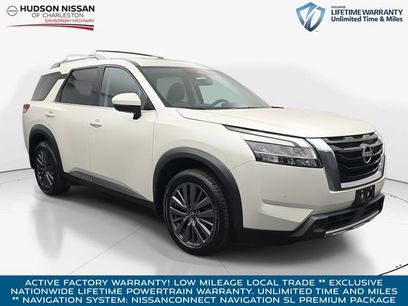 Used 2023 Nissan Pathfinder SL w/ SL Premium Package