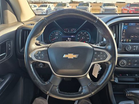 Used 2020 Chevrolet Colorado LT w/ LT Convenience Package image 16