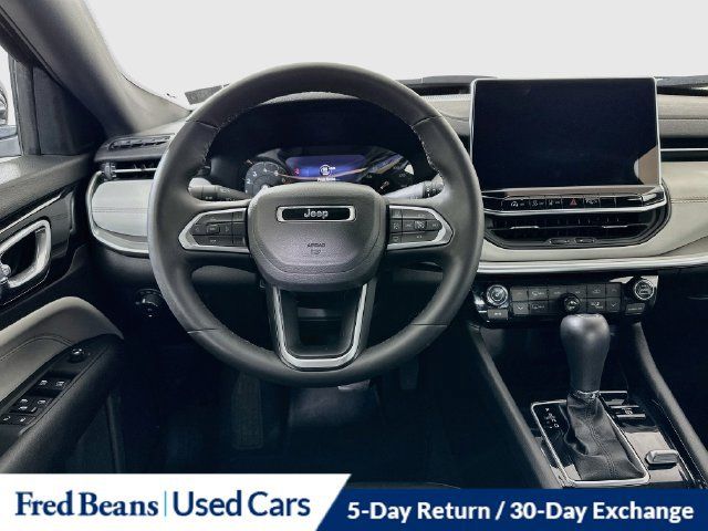 Certified 2025 Jeep Compass Limited AWD/4WD image 27
