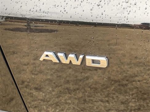 Used 2024 Cadillac XT5 Premium Luxury image 6