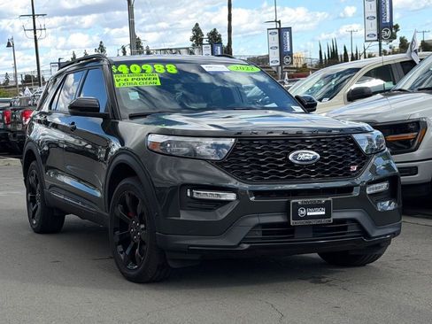 Certified 2022 Ford Explorer ST w/ Equipment Group 401A image 2