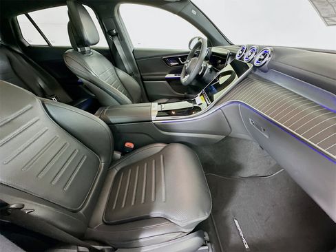 New 2026 Mercedes-Benz GLC 300 4MATIC image 31