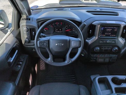 Used 2025 Chevrolet Silverado 1500 Custom Trail Boss AWD/4WD image 16