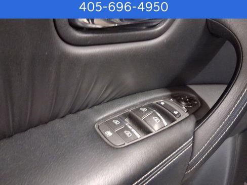 Used 2018 Nissan Armada SL w/ Premium Package image 22