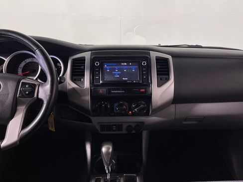 Used 2015 Toyota Tacoma PreRunner w/ TRD Off-Road Package RWD image 15