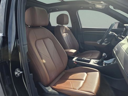 Used 2020 Audi Q3 2.0T Premium Plus image 25