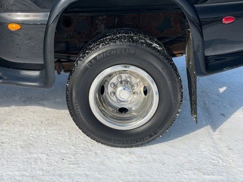 Used 2007 GMC Sierra 3500 SLT w/ Heavy-Duty Power Package image 12