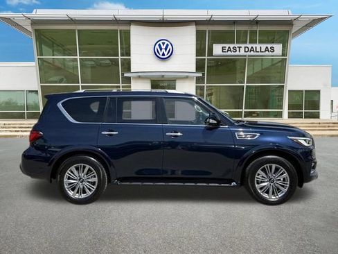 Used 2024 INFINITI QX80 Luxe AWD/4WD image 2
