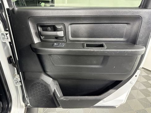 Used 2023 RAM 3500 Tradesman image 26