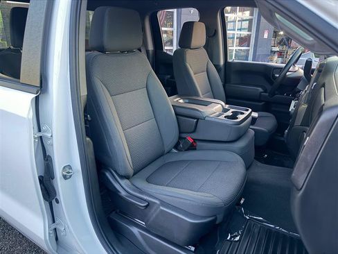 Used 2020 Chevrolet Silverado 1500 W/T w/ WT Value Package AWD/4WD image 17