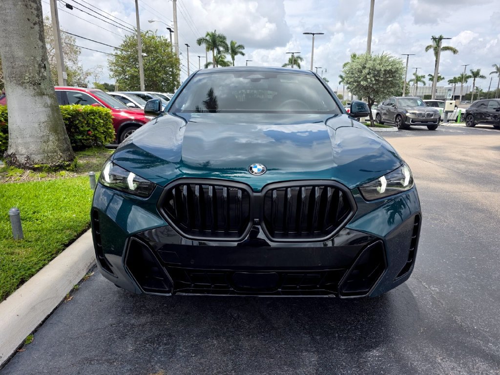 New 2027 BMW X6 xDrive40i w/ Executive Package AWD/4WD image 2