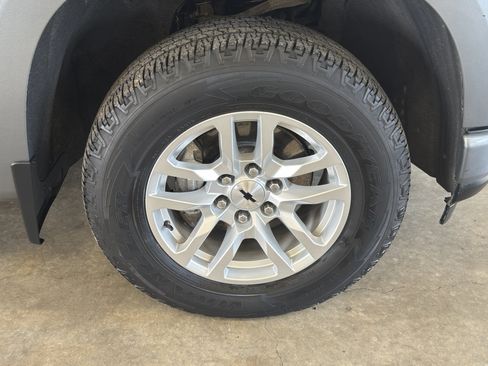 Used 2020 Chevrolet Silverado 1500 RST w/ All-Star Edition AWD/4WD image 13