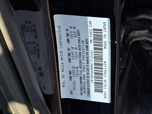 Used 2024 MAZDA MAZDA3 s FWD image 27