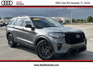 Used 2025 Ford Explorer ST AWD/4WD video 1