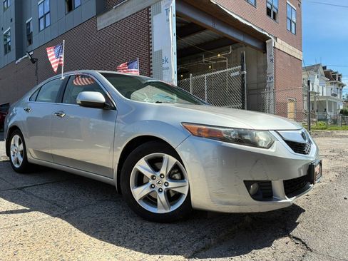 Used 2010 Acura TSX Sedan FWD image 3