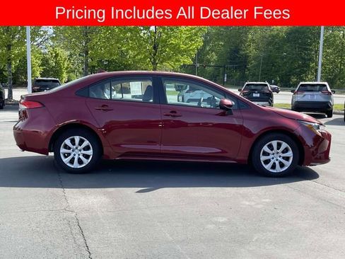 Used 2024 Toyota Corolla LE FWD image 6