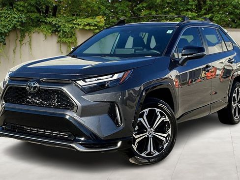 Certified 2025 Toyota RAV4 XSE image 3