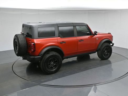 Used 2023 Ford Bronco Wildtrak AWD/4WD image 41