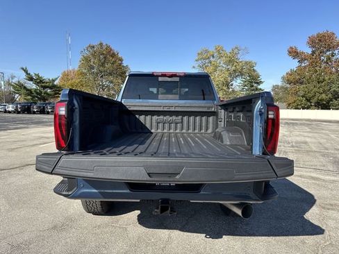 New 2026 GMC Sierra 2500 Denali w/ Denali Reserve Package image 24