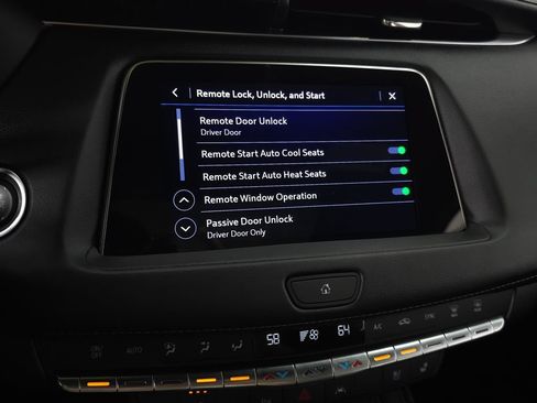 Used 2023 Cadillac XT4 Premium Luxury AWD/4WD image 29