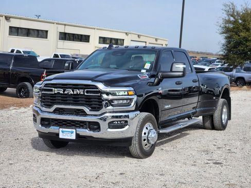New 2026 RAM 3500 Lone Star image 2