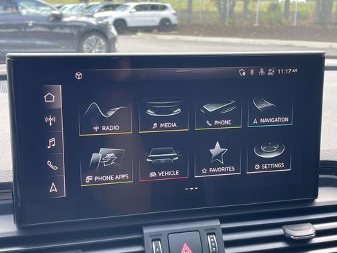 Certified 2024 Audi Q5 e Premium Plus w/ Premium Plus Package AWD/4WD image 27