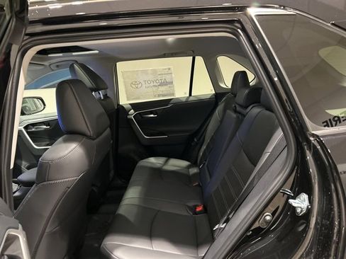 New 2025 Toyota RAV4 Limited image 17