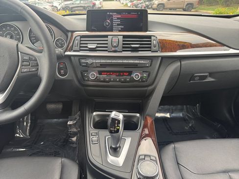 Used 2014 BMW 328i xDrive Sedan AWD/4WD image 11