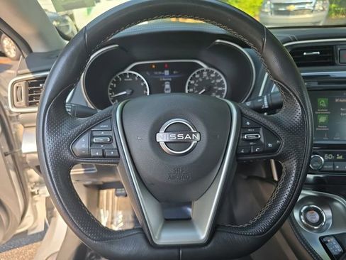 Used 2023 Nissan Maxima SV w/ Floor Mat Group image 18