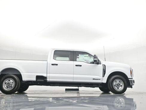 New 2026 Ford F350 XL w/ XL Chrome Package image 49