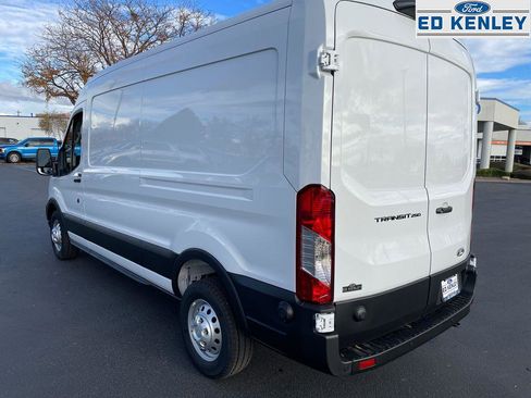 New 2026 Ford Transit 250 148 Medium Roof image 26