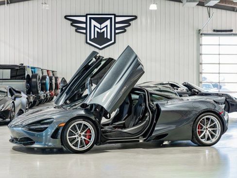 Used 2018 McLaren 720S Performance image 1
