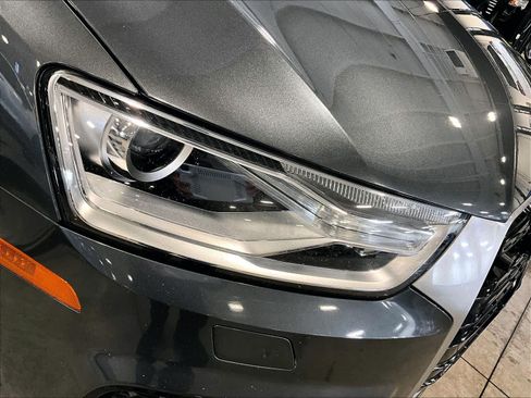 Used 2018 Audi Q3 2.0T Premium image 34