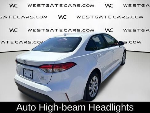 Used 2025 Toyota Corolla LE FWD image 8
