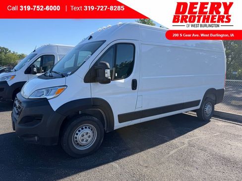 Used 2026 RAM ProMaster 2500 w/ Convenience Group FWD image 1