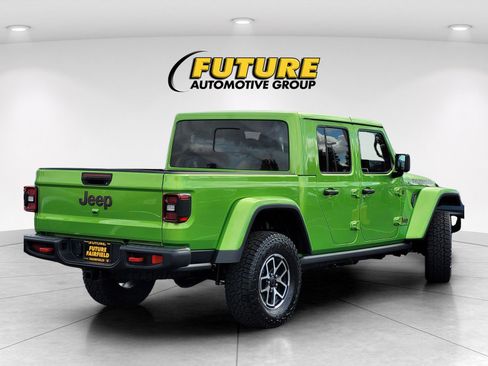 New 2025 Jeep Gladiator Rubicon image 4