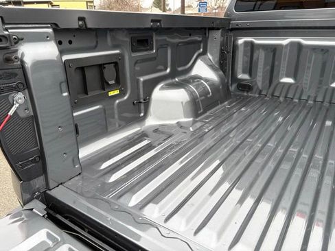 New 2025 Ford Ranger XLT w/ FX4 Off-Road Package AWD/4WD image 15