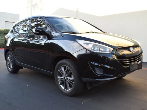 Used 2015 Hyundai Tucson GLS FWD image 3