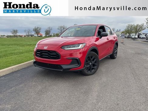 Used 2025 Honda HR-V Sport image 1