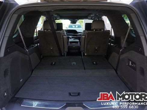 Used 2023 Cadillac Escalade V AWD/4WD image 30