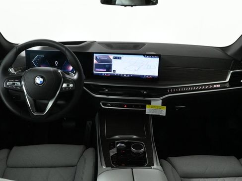 Used 2026 BMW X5 xDrive40i w/ Premium Package AWD/4WD image 17
