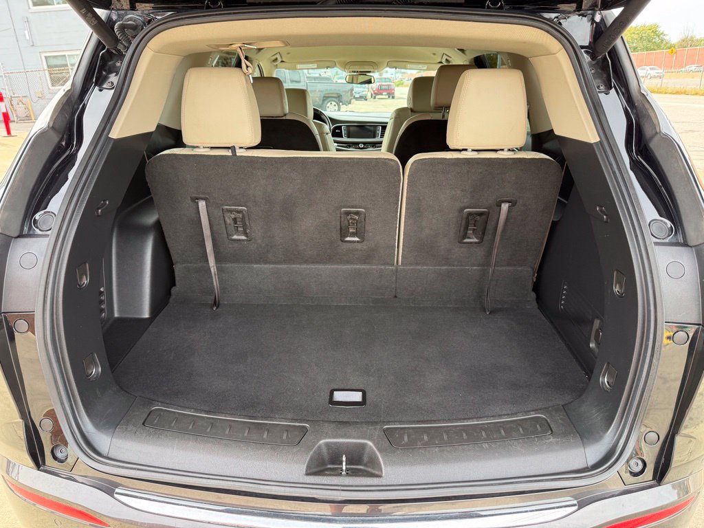 Used 2020 Buick Enclave Essence w/ Trailering Package, 5000 lbs. AWD/4WD image 20